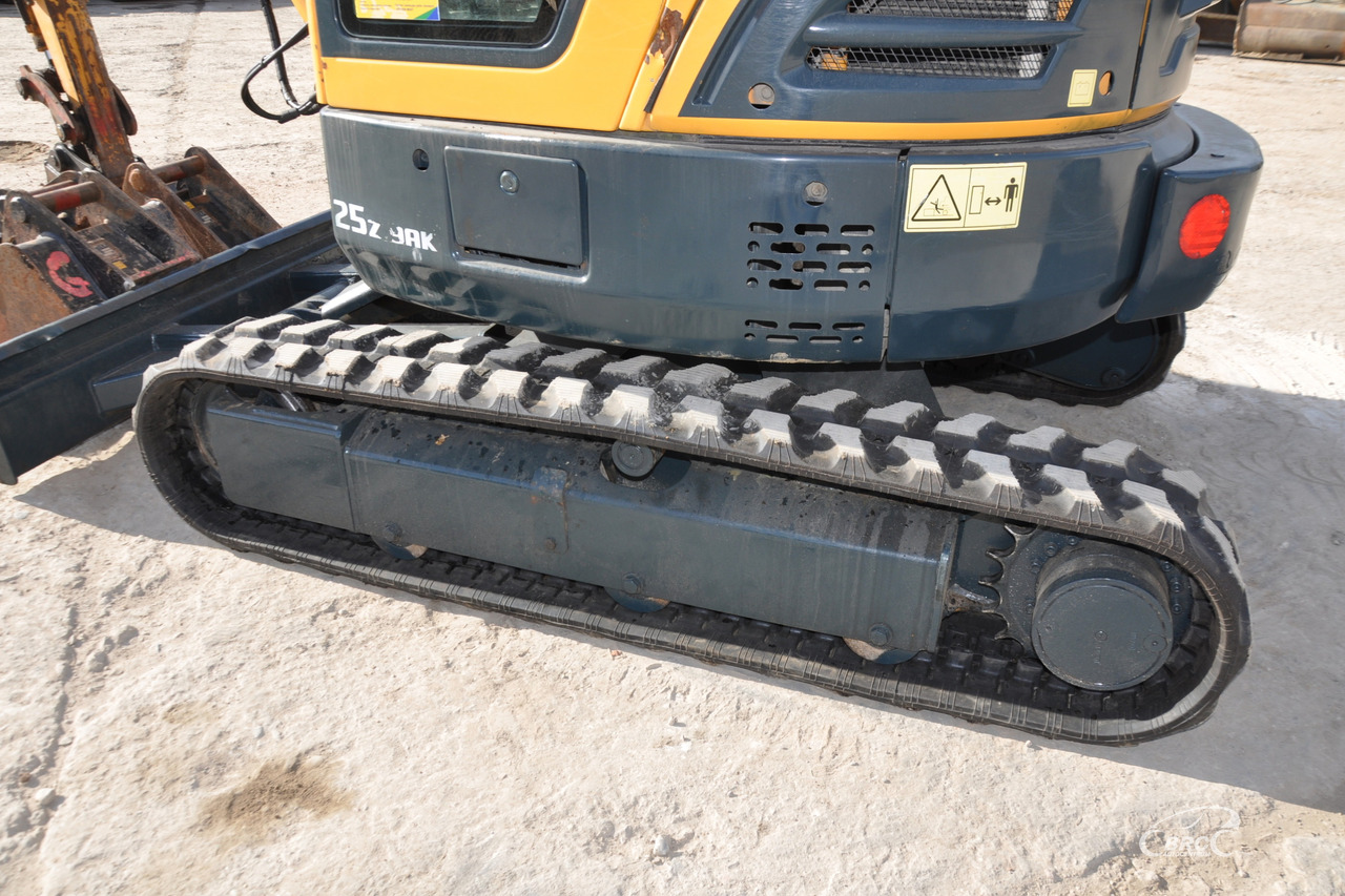 Locação financeira de Hyundai R25Z-9AK Hyundai R25Z-9AK: foto 13 Locação financeira de Hyundai R25Z-9AK Hyundai R25Z-9AK: foto 13