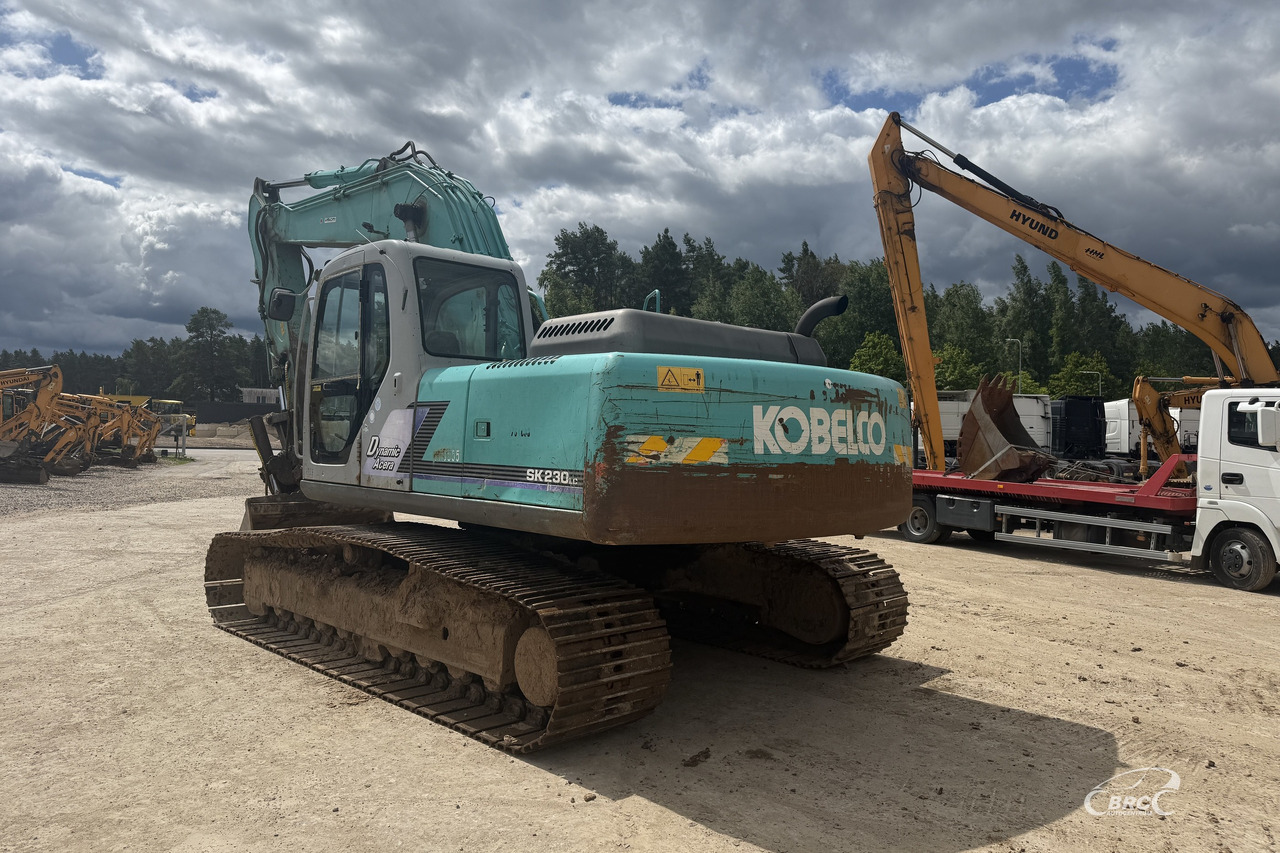 Kobelco SK230LC - Escavadora de rastos: foto 4 Kobelco SK230LC - Escavadora de rastos: foto 4