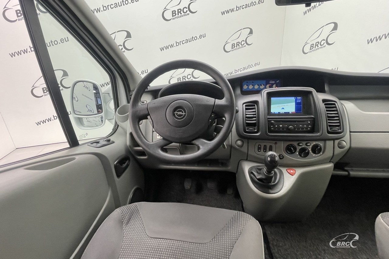 Campervan Opel Vivaro: foto 16