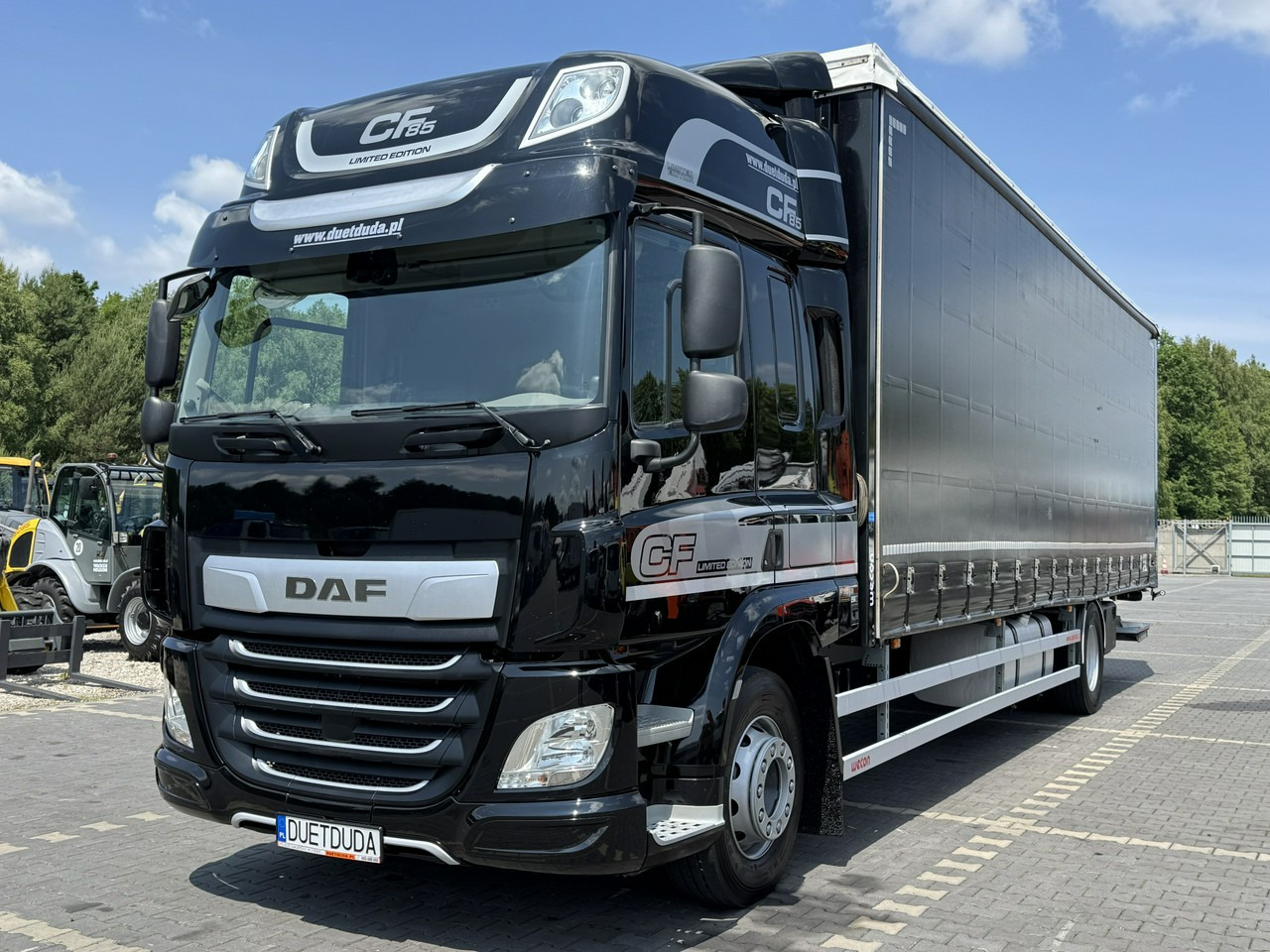DAF CF 320 E6 Winda Firana Tył Drzwi Dach Zsuwany Długi 9.40m - Camião de lona: foto 4 DAF CF 320 E6 Winda Firana Tył Drzwi Dach Zsuwany Długi 9.40m - Camião de lona: foto 4