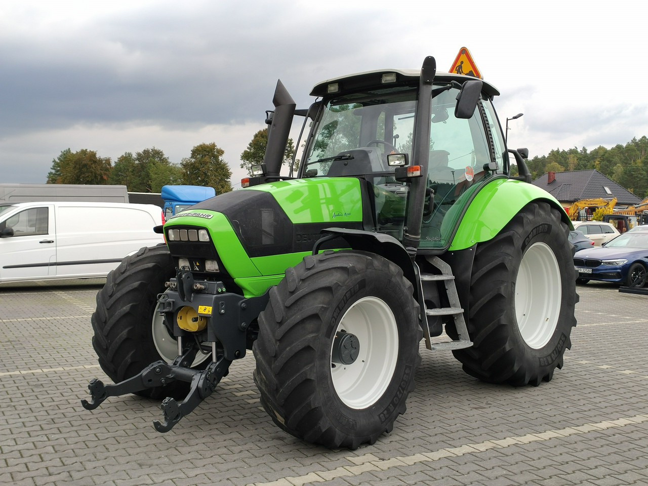 Deutz Fahr Agrotron M620 4x4 Przedni Tuz Wałek W.O.M Wyjścia do Przyczepy - Trator: foto 1 Deutz Fahr Agrotron M620 4x4 Przedni Tuz Wałek W.O.M Wyjścia do Przyczepy - Trator: foto 1