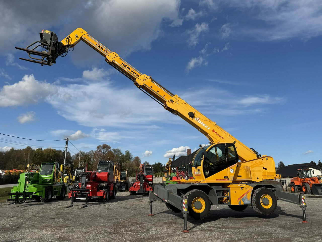 Dieci 2145 Pegasus HVL155 TL10 ROTO Ładowarka Teleskopowa Obrotowa - Empilhador telescópico: foto 1 Dieci 2145 Pegasus HVL155 TL10 ROTO Ładowarka Teleskopowa Obrotowa - Empilhador telescópico: foto 1