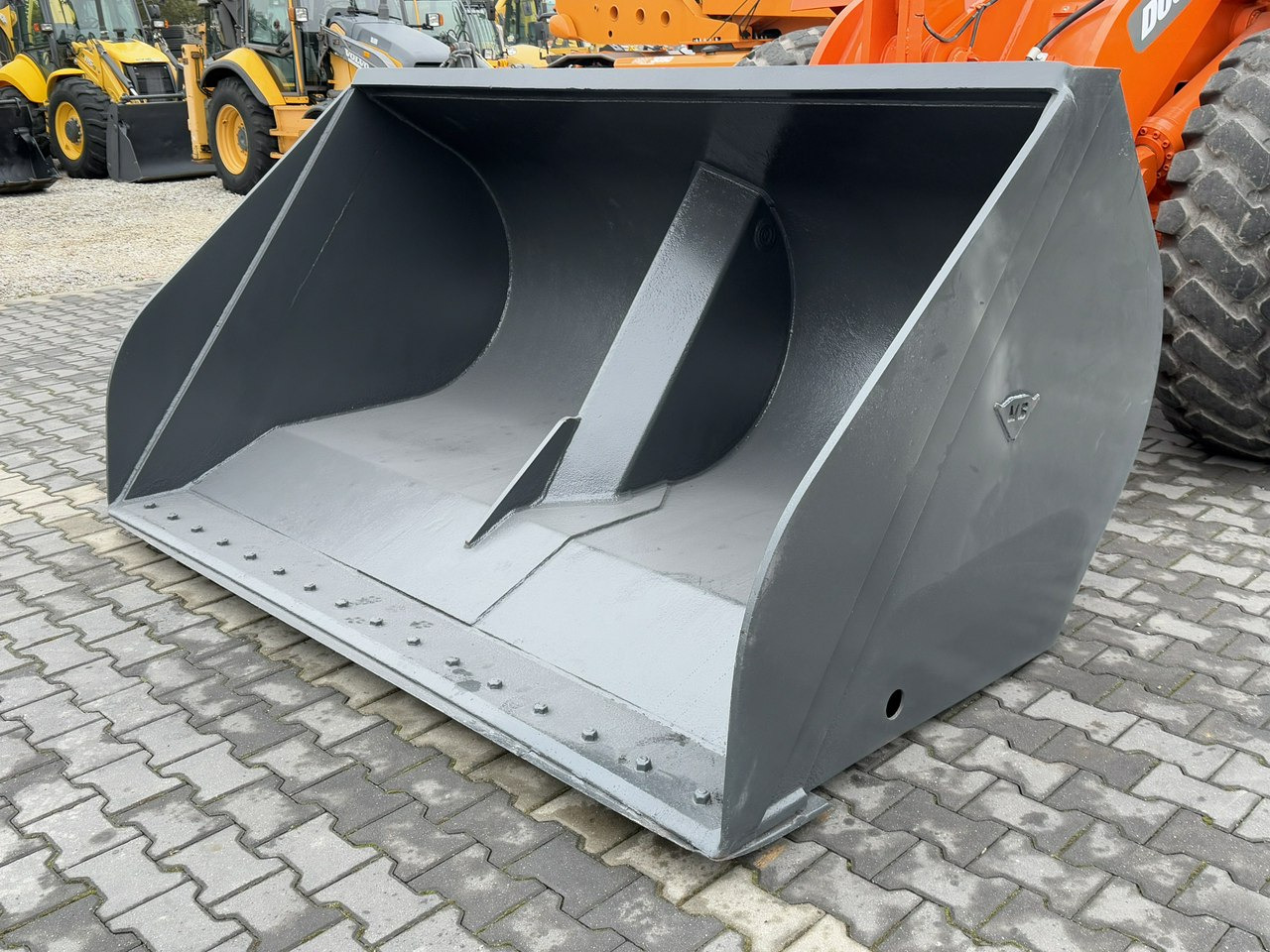 Doosan DL250 14,5Ton Łyżka Wysokiego Wysypu !!! - Pá carregadora de rodas: foto 5 Doosan DL250 14,5Ton Łyżka Wysokiego Wysypu !!! - Pá carregadora de rodas: foto 5
