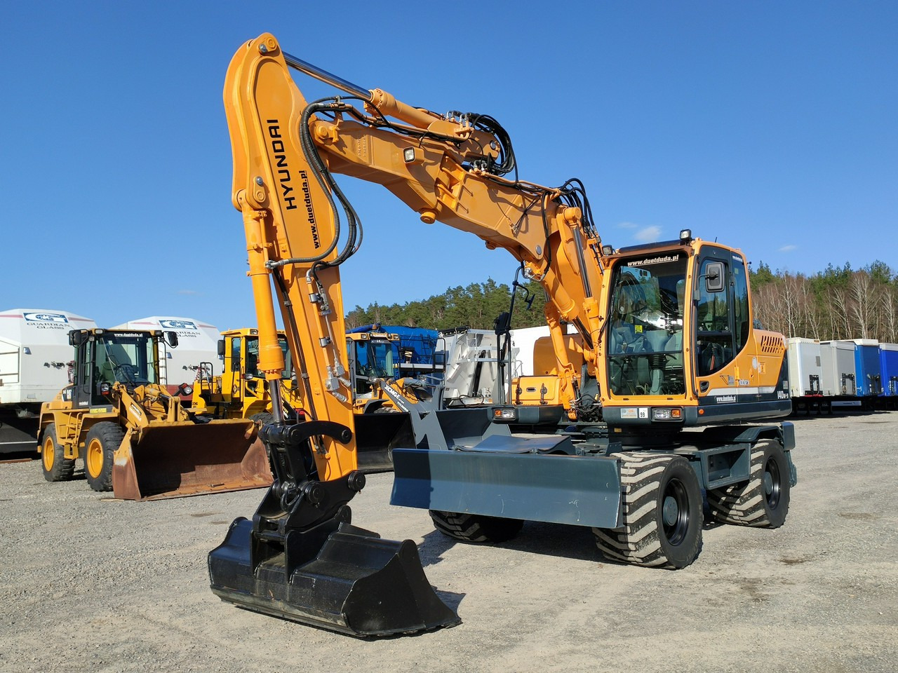 Hyundai 140W-9 Łyżka Skarpowa+Szybko Złącze !!! STAN Bardzo Dobry !!! - Escavadeira de rodas: foto 3 Hyundai 140W-9 Łyżka Skarpowa+Szybko Złącze !!! STAN Bardzo Dobry !!! - Escavadeira de rodas: foto 3