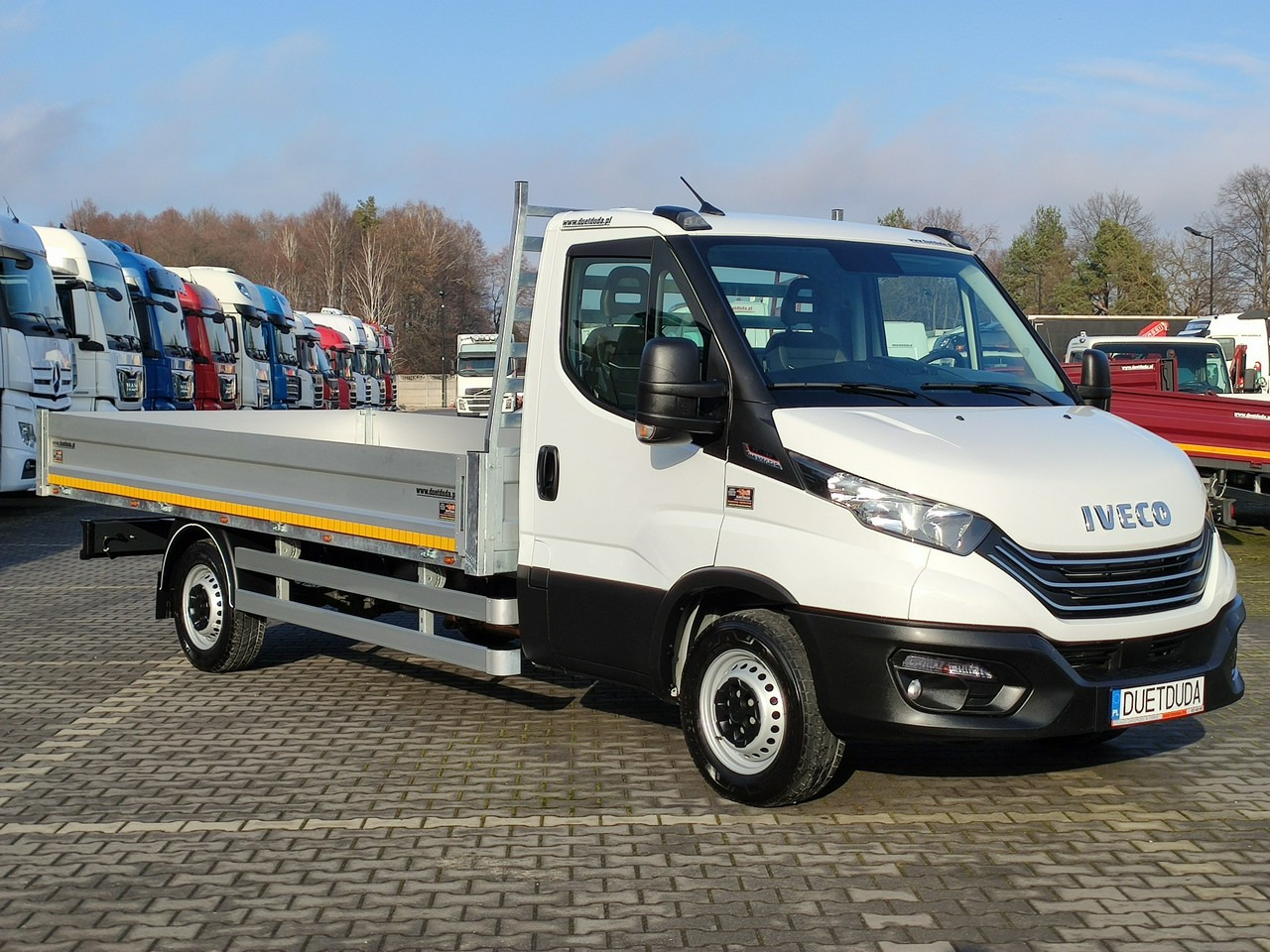 Iveco Daily 35S16 V - Carrinha de caixa aberta: foto 1 Iveco Daily 35S16 V - Carrinha de caixa aberta: foto 1