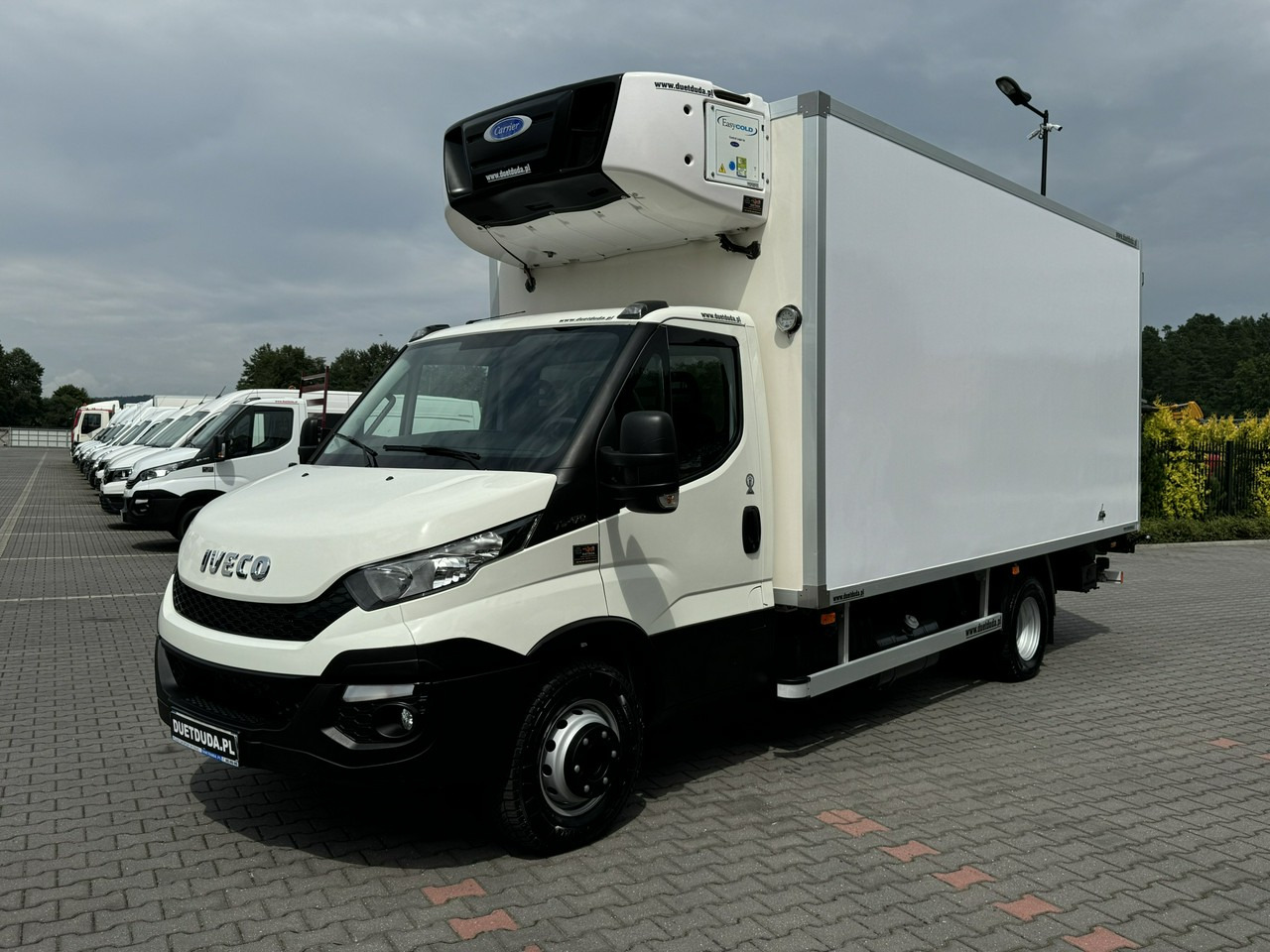 Iveco Daily 70C17 Mroźnia Agregat Carrier Supra 750 10-Palet + Winda - Carrinha frigorífica: foto 3 Iveco Daily 70C17 Mroźnia Agregat Carrier Supra 750 10-Palet + Winda - Carrinha frigorífica: foto 3