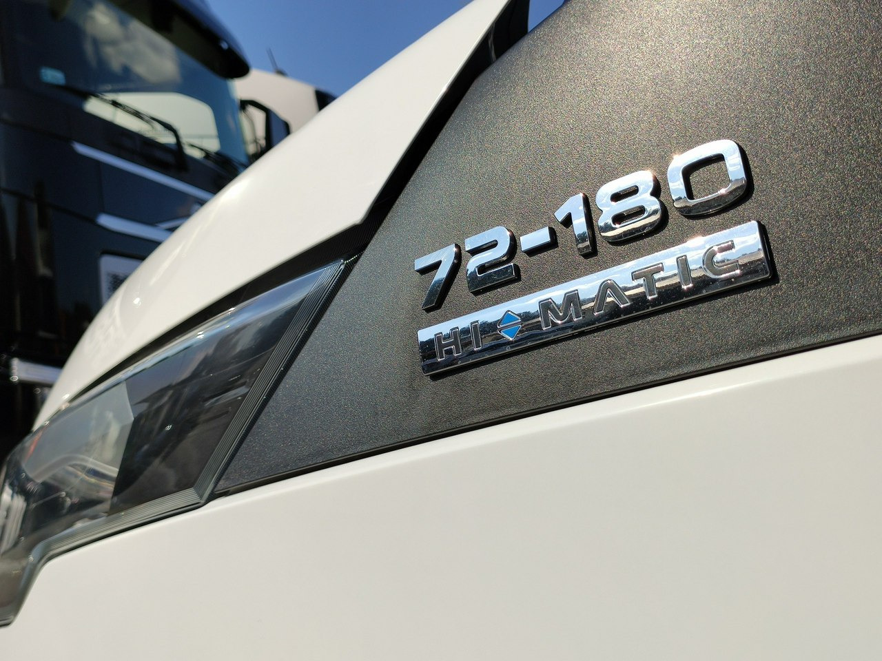 Iveco Daily 72C18 Mroźnia Ściana Grodziowa Podwójny Parownik - Carrinha frigorífica: foto 4 Iveco Daily 72C18 Mroźnia Ściana Grodziowa Podwójny Parownik - Carrinha frigorífica: foto 4