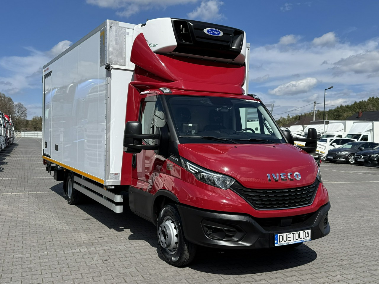 Iveco Daily 72C21 Mroźnia HI-MATIC Ściana Grodziowa Multitemperatura - Carrinha frigorífica: foto 4 Iveco Daily 72C21 Mroźnia HI-MATIC Ściana Grodziowa Multitemperatura - Carrinha frigorífica: foto 4