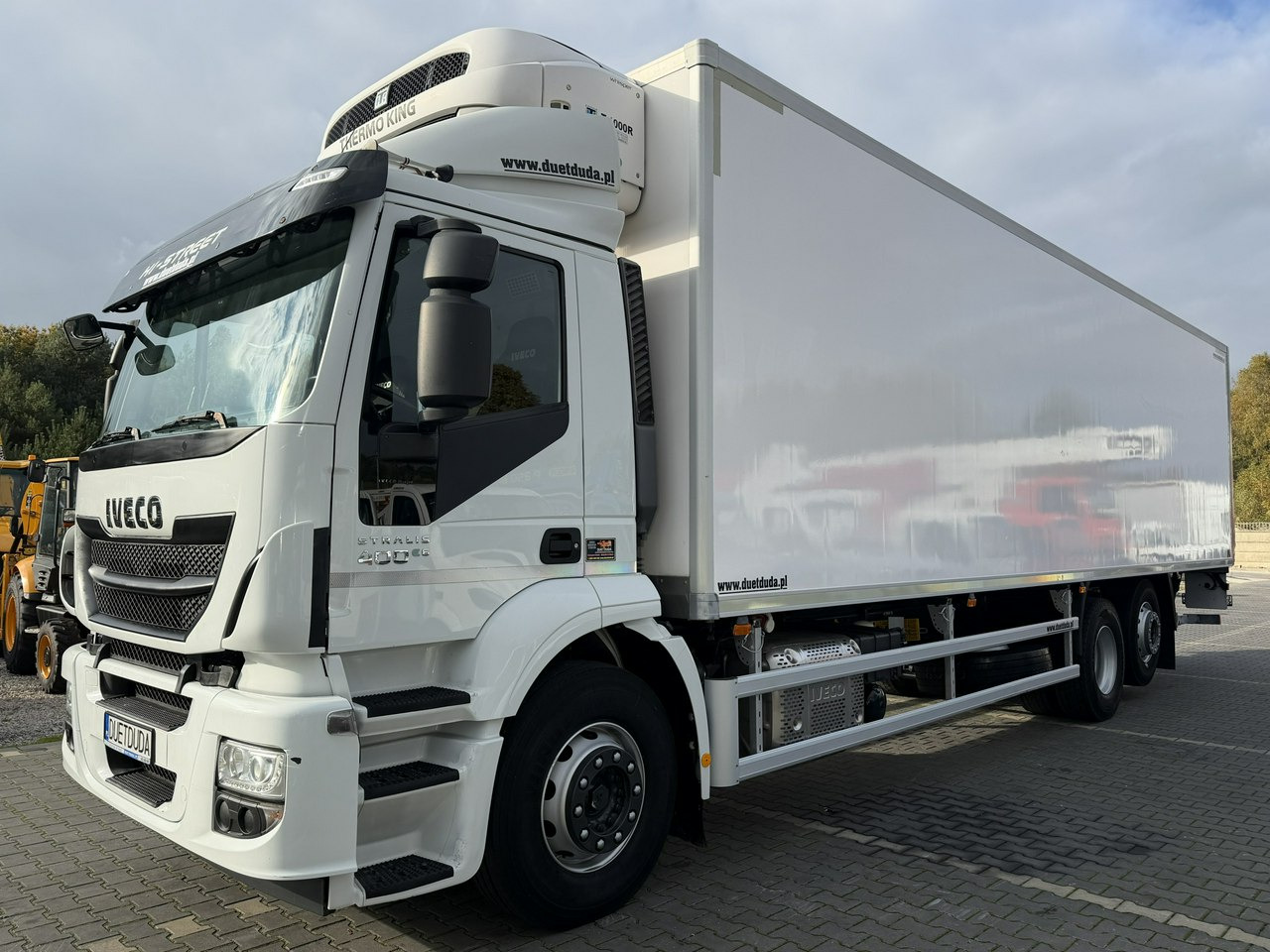 Iveco STRALIS 260S40 E6 Chłodnia Mroźnia Agregat THERMO KING T-1000R - Camião frigorífico: foto 2 Iveco STRALIS 260S40 E6 Chłodnia Mroźnia Agregat THERMO KING T-1000R - Camião frigorífico: foto 2
