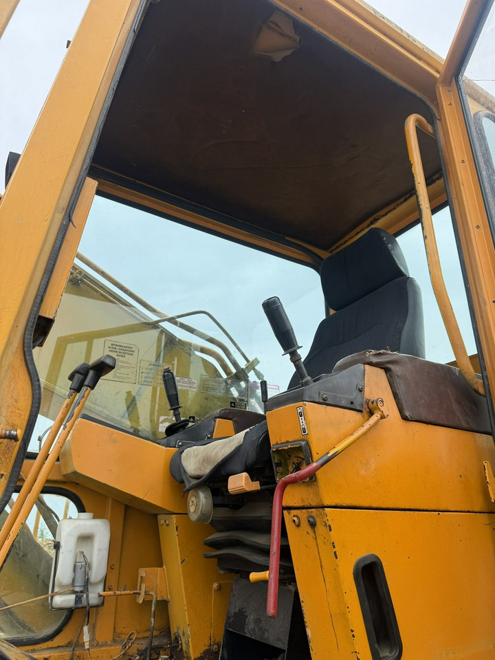 Escavadora de rastos Komatsu PC240NLC-3KP: foto 9 Escavadora de rastos Komatsu PC240NLC-3KP: foto 9