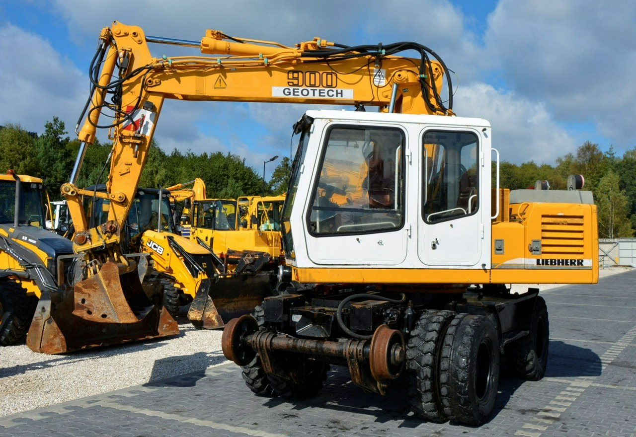 Liebherr A 900 ZW Litronic Koparka + Kolej - Escavadeira de rodas: foto 3 Liebherr A 900 ZW Litronic Koparka + Kolej - Escavadeira de rodas: foto 3