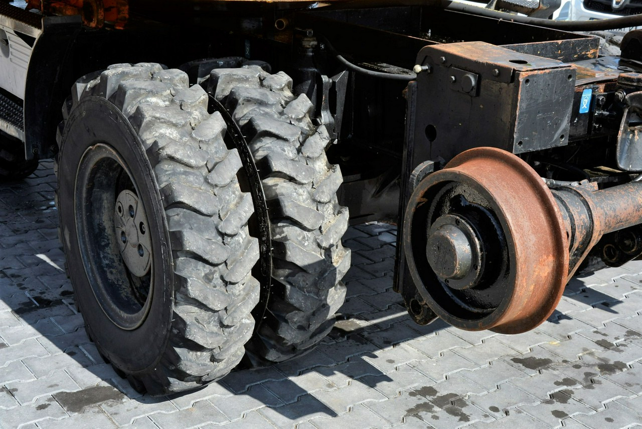 Escavadeira de rodas Liebherr A 900 ZW Litronic Koparka + Kolej: foto 18 Escavadeira de rodas Liebherr A 900 ZW Litronic Koparka + Kolej: foto 18