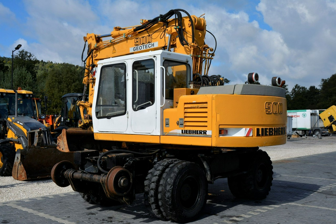 Liebherr A 900 ZW Litronic Koparka + Kolej - Escavadeira de rodas: foto 5 Liebherr A 900 ZW Litronic Koparka + Kolej - Escavadeira de rodas: foto 5