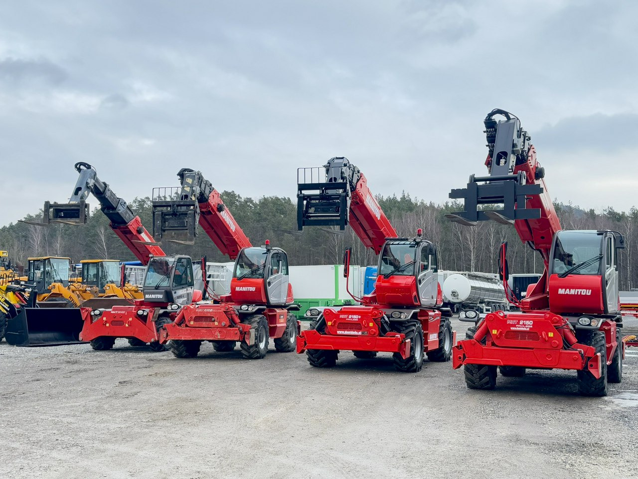Manitou MRT 2150 ROTO Ładowarka Teleskopowa Obrotowa - Empilhador telescópico: foto 3 Manitou MRT 2150 ROTO Ładowarka Teleskopowa Obrotowa - Empilhador telescópico: foto 3