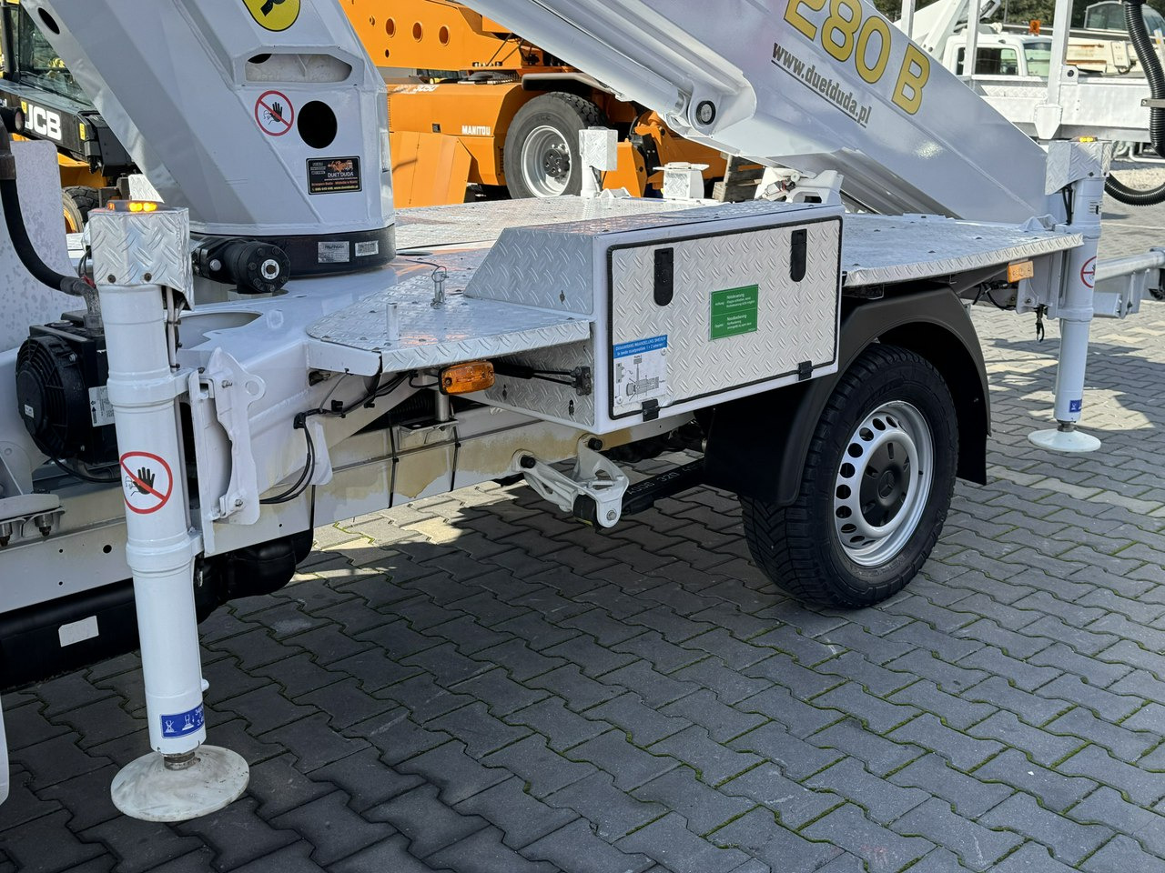 Mercedes Sprinter Zwyżka Podnośnik Koszowy PALFINGER P280 B UDT - Caminhão com plataforma aérea: foto 3 Mercedes Sprinter Zwyżka Podnośnik Koszowy PALFINGER P280 B UDT - Caminhão com plataforma aérea: foto 3