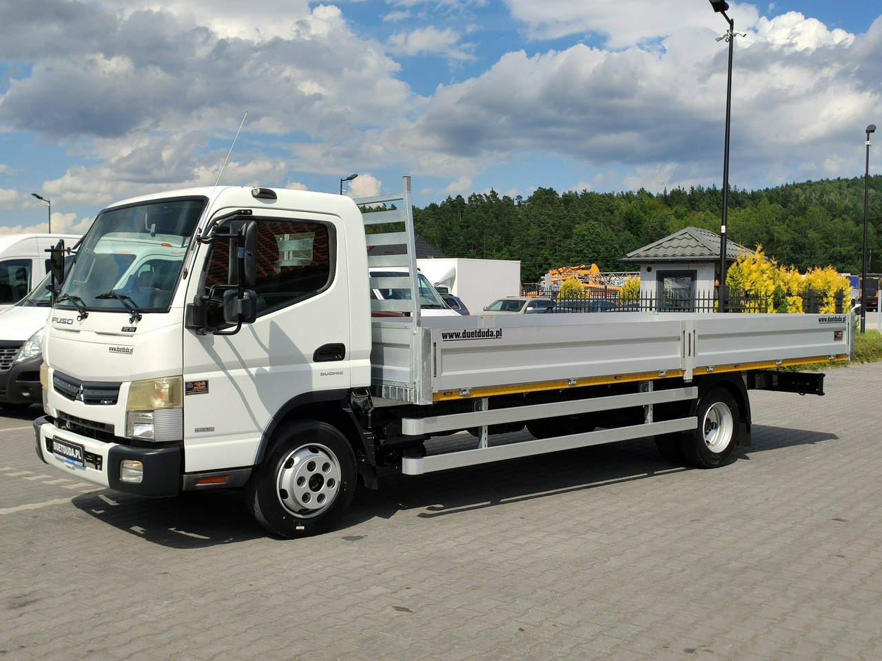 Mitsubishi Canter 7C18 3.0/150 KM Skrzyniowy Automat Klima - Camião de caixa aberta/ Plataforma: foto 1 Mitsubishi Canter 7C18 3.0/150 KM Skrzyniowy Automat Klima - Camião de caixa aberta/ Plataforma: foto 1