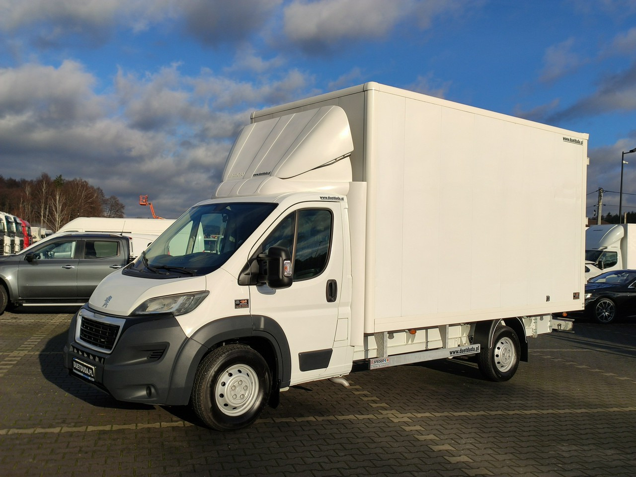 Peugeot Boxer - Carrinha de contentor: foto 2 Peugeot Boxer - Carrinha de contentor: foto 2