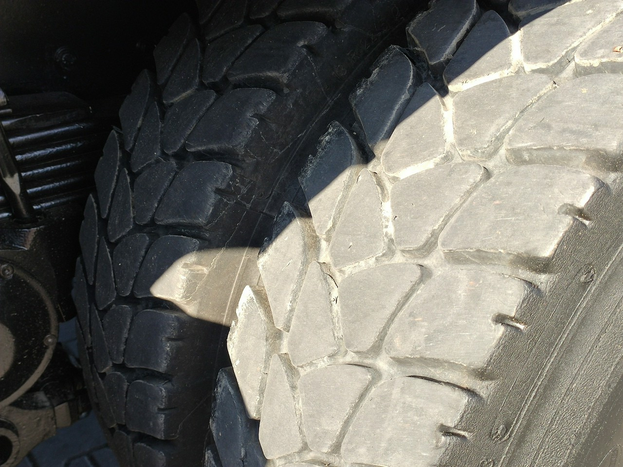 Locação financeira de Renault Kerax 26.370 6x4 Mocny HDS FASSI F110 Renault Kerax 26.370 6x4 Mocny HDS FASSI F110: foto 18