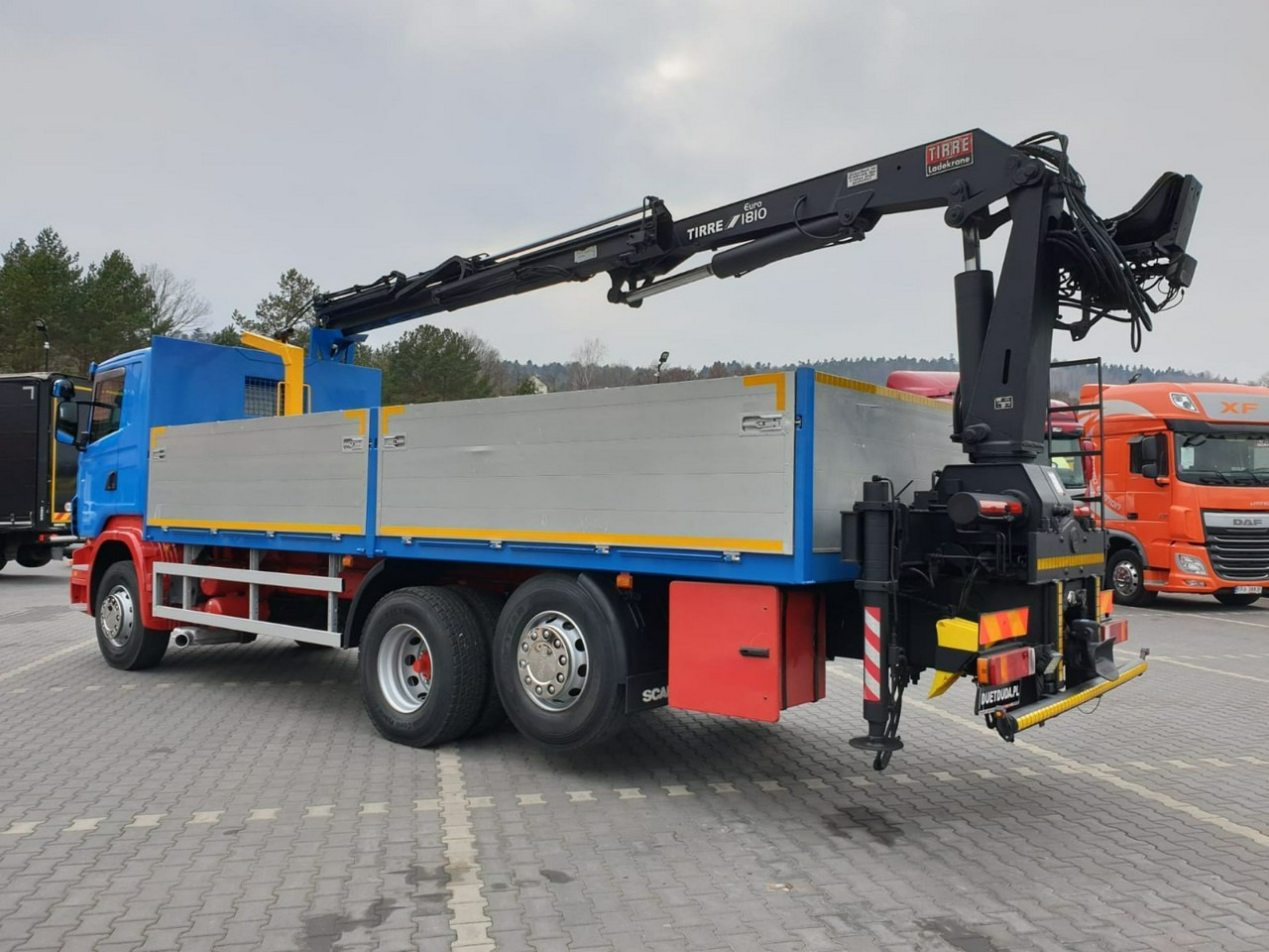 Camião de caixa aberta/ Plataforma, Camião grua Scania R 400 LB 6x2 HDS Budowlanka Widły Oś Skrętna Super Stan: foto 21