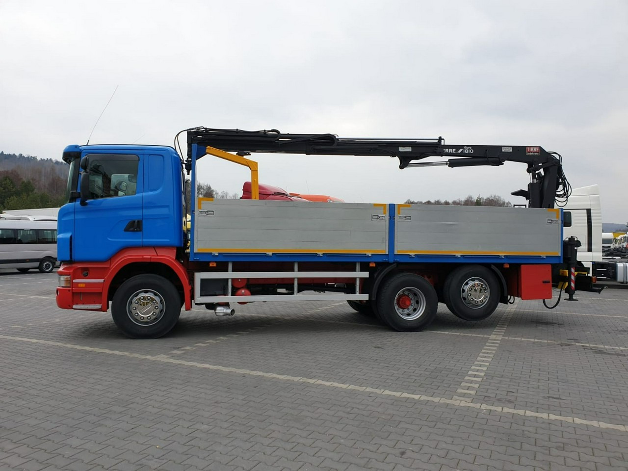 Camião de caixa aberta/ Plataforma, Camião grua Scania R 400 LB 6x2 HDS Budowlanka Widły Oś Skrętna Super Stan: foto 6