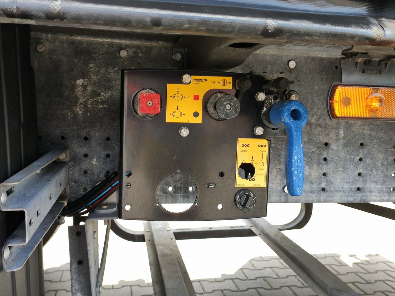 Semi-reboque de lona Schmitz Cargobull SCB Firana Standard Oś Podnoszona Super Stan UNIKAT !!!: foto 11 Semi-reboque de lona Schmitz Cargobull SCB Firana Standard Oś Podnoszona Super Stan UNIKAT !!!: foto 11