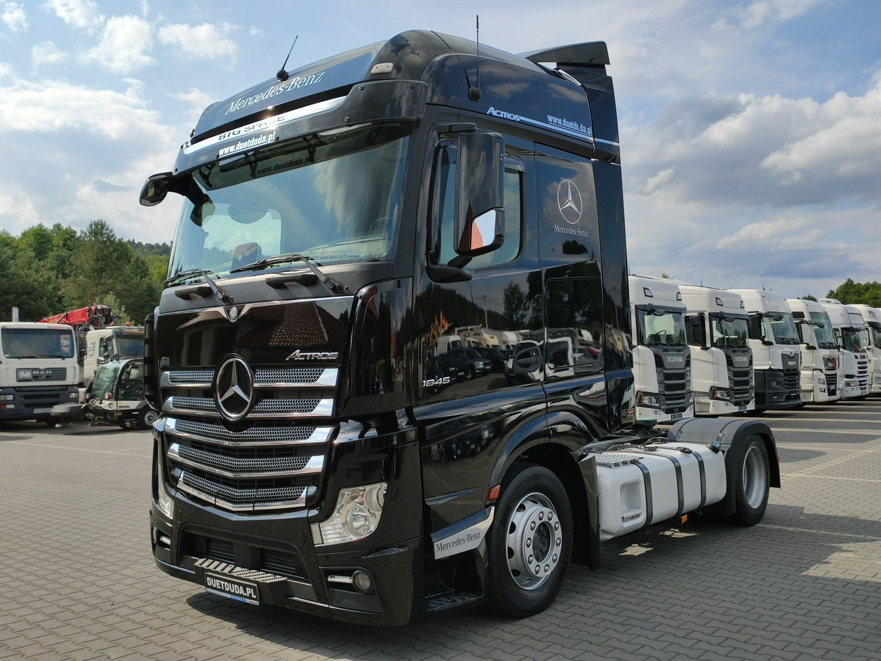 Mercedes ACTROS 1845 Euro 6 Big Space Low Deck Mega !!! - Tractor: foto 5 Mercedes ACTROS 1845 Euro 6 Big Space Low Deck Mega !!! - Tractor: foto 5