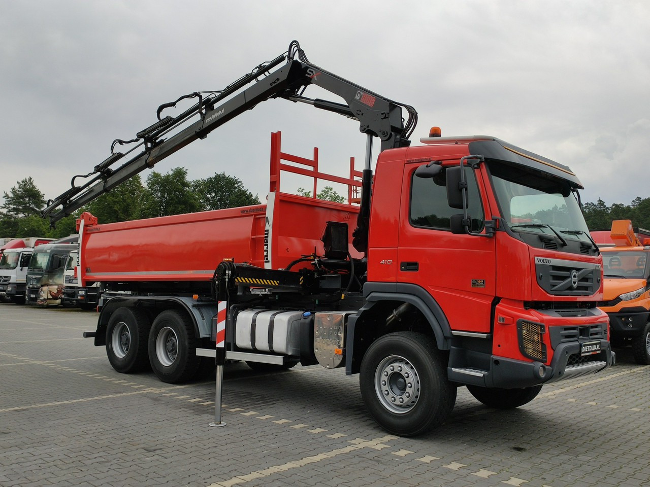 Volvo FMX 410 6x4 13L HDS Radiowy Hydroburta - Camião basculante, Camião grua: foto 4 Volvo FMX 410 6x4 13L HDS Radiowy Hydroburta - Camião basculante, Camião grua: foto 4