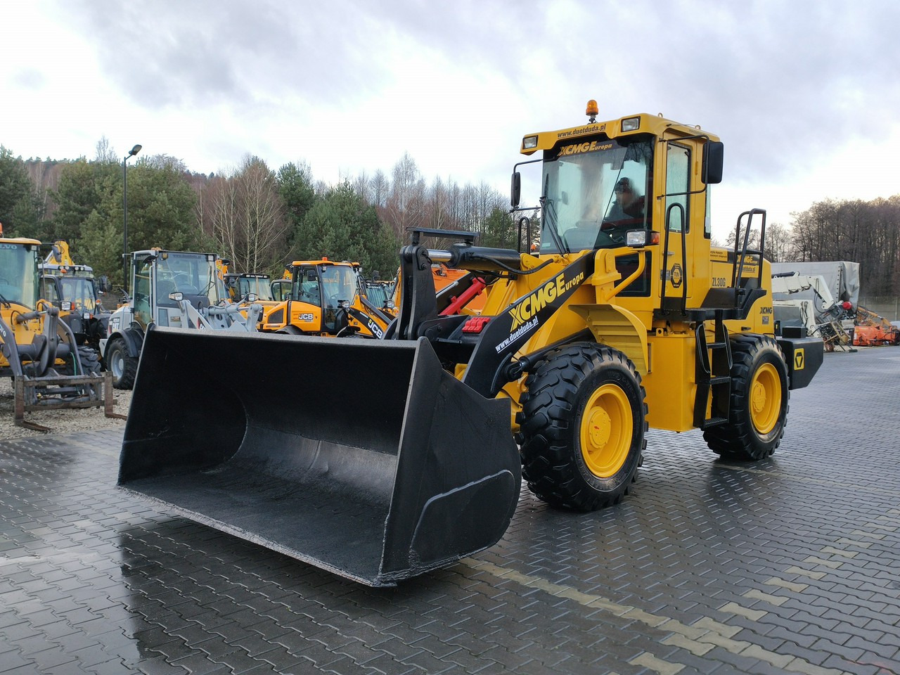 XCMG ZL 30G Centralne smarowanie Klimatyzacja 10T Super Stan !!! - Pá carregadora de rodas: foto 5 XCMG ZL 30G Centralne smarowanie Klimatyzacja 10T Super Stan !!! - Pá carregadora de rodas: foto 5