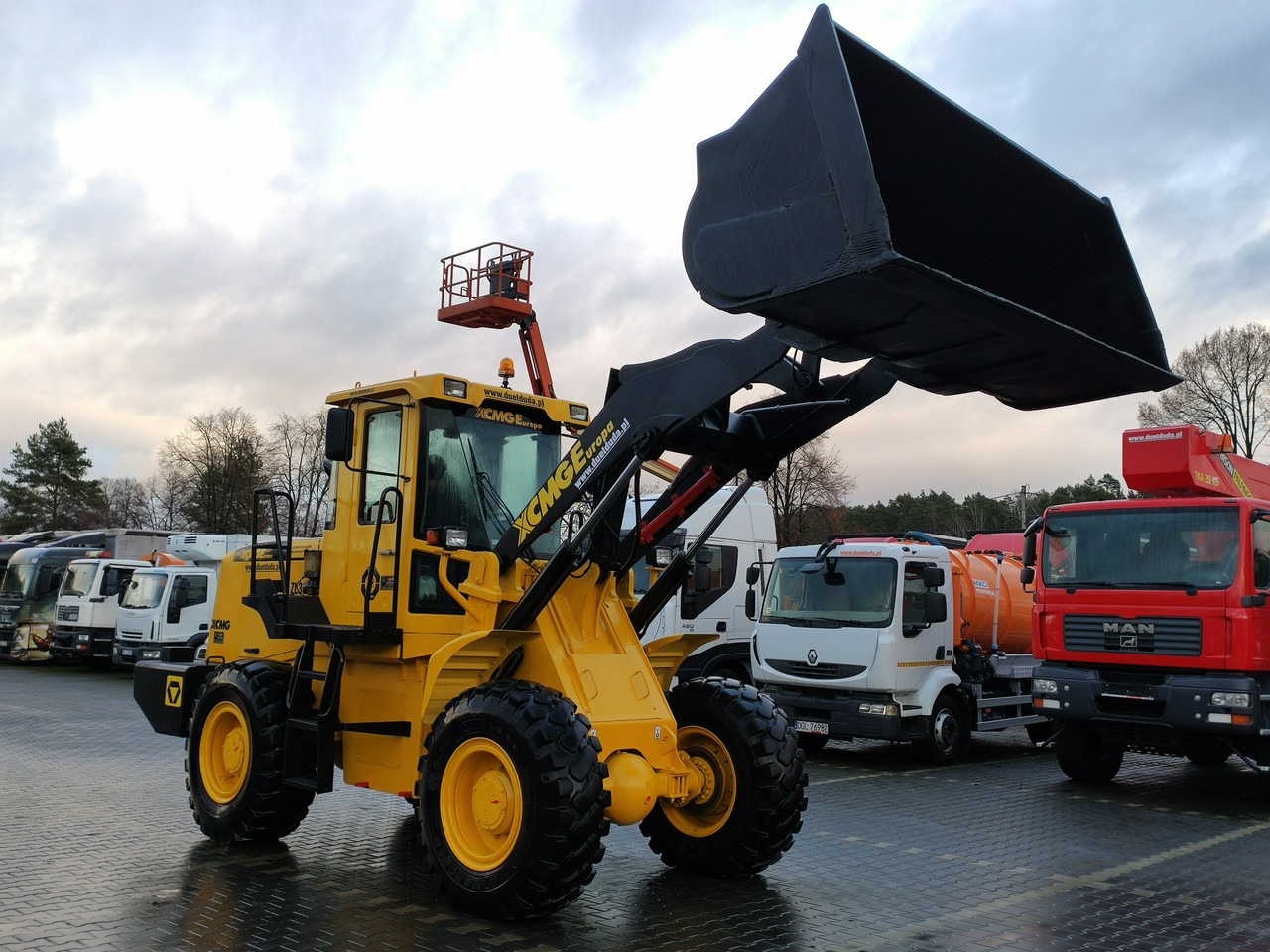 XCMG ZL 30G Centralne smarowanie Klimatyzacja 10T Super Stan !!! - Pá carregadora de rodas: foto 4 XCMG ZL 30G Centralne smarowanie Klimatyzacja 10T Super Stan !!! - Pá carregadora de rodas: foto 4