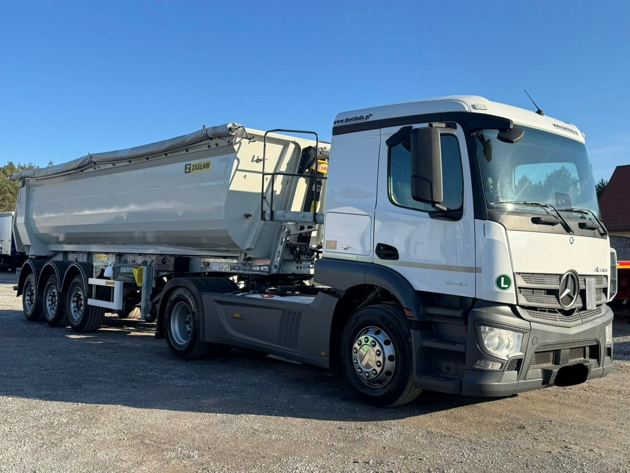 Zasław D-653A Mulda Stalowa Hardox 30m - Semi-reboque basculante: foto 4 Zasław D-653A Mulda Stalowa Hardox 30m - Semi-reboque basculante: foto 4