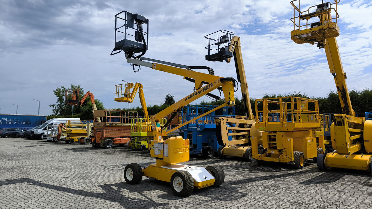 Plataforma articulada NIFTYLIFT HR 12 NE: foto 12