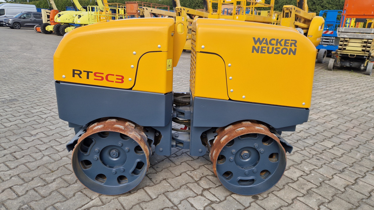 WACKER NEUSON RT SC 3 - Compactador pequeno de asfalto: foto 4 WACKER NEUSON RT SC 3 - Compactador pequeno de asfalto: foto 4