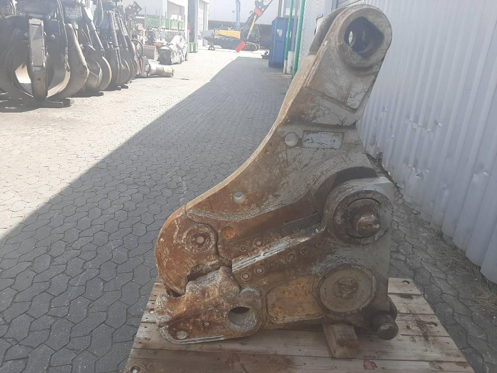 Britador Demarec MQP25 C Jaw: foto 10 Britador Demarec MQP25 C Jaw: foto 10