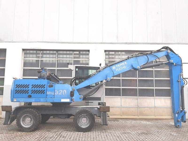 Fuchs MHL 320 D - Manipulador de material: foto 5 Fuchs MHL 320 D - Manipulador de material: foto 5
