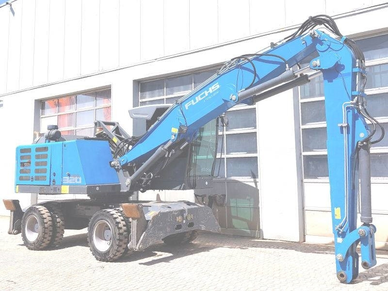 Fuchs MHL 320 F - Manipulador de material: foto 4 Fuchs MHL 320 F - Manipulador de material: foto 4