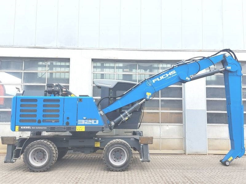 Fuchs MHL 320 F - Manipulador de material: foto 5 Fuchs MHL 320 F - Manipulador de material: foto 5
