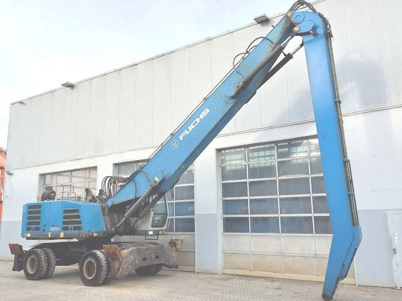 Fuchs MHL 350 F - Manipulador de material: foto 4 Fuchs MHL 350 F - Manipulador de material: foto 4