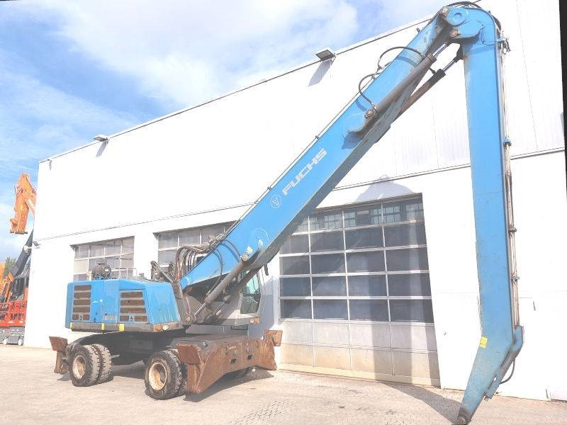 Fuchs MHL 350 F - Manipulador de material: foto 4 Fuchs MHL 350 F - Manipulador de material: foto 4