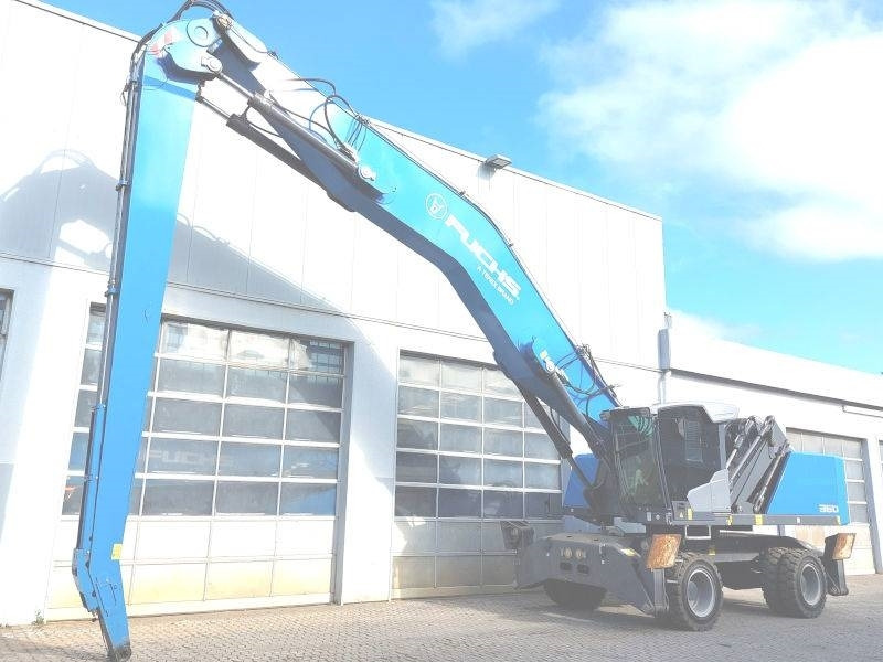 Fuchs MHL 360 F - Manipulador de material: foto 2 Fuchs MHL 360 F - Manipulador de material: foto 2