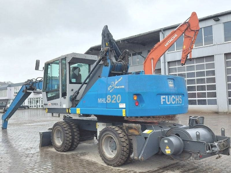 Fuchs MHL 820 D Elektro - Manipulador de material: foto 3 Fuchs MHL 820 D Elektro - Manipulador de material: foto 3