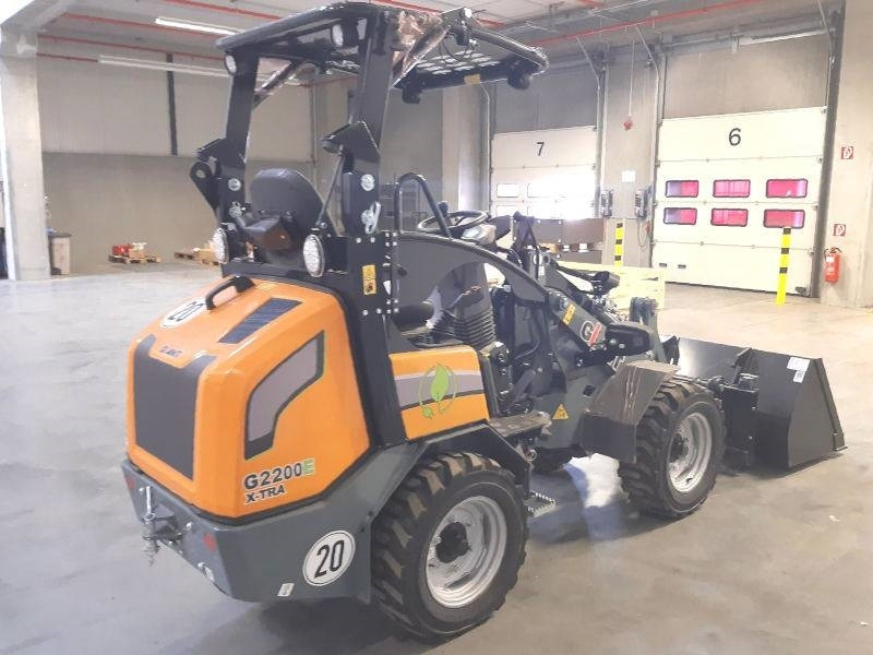 Giant G 2200 E X-Tra Elektro / electric - Mini pá carregadora: foto 4 Giant G 2200 E X-Tra Elektro / electric - Mini pá carregadora: foto 4