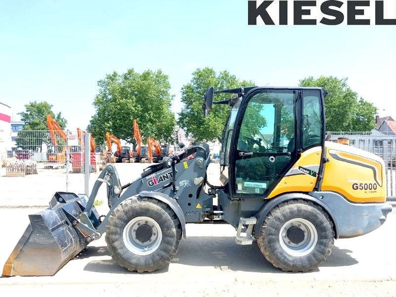 Giant G 5000 X-Tra - Pá carregadora de rodas: foto 1 Giant G 5000 X-Tra - Pá carregadora de rodas: foto 1