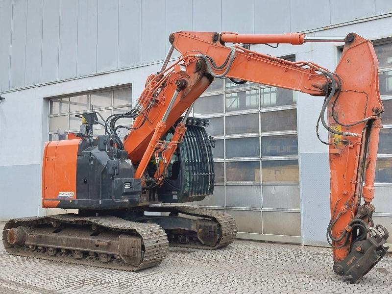 Hitachi ZX 225 US LC-6 - Escavadora de rastos: foto 4 Hitachi ZX 225 US LC-6 - Escavadora de rastos: foto 4