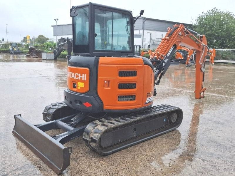 Hitachi ZX 55 U-6 - Mini escavadeira: foto 5 Hitachi ZX 55 U-6 - Mini escavadeira: foto 5