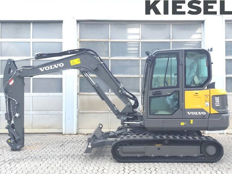 Volvo EC 60 E - Mini escavadeira: foto 1 Volvo EC 60 E - Mini escavadeira: foto 1