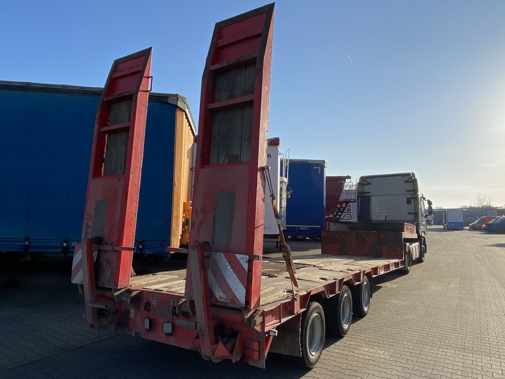 Bunge Tieflader| HU bis 02/2026*hydr. Rampen*Blatt*SAF - Semi-reboque baixa: foto 4 Bunge Tieflader| HU bis 02/2026*hydr. Rampen*Blatt*SAF - Semi-reboque baixa: foto 4
