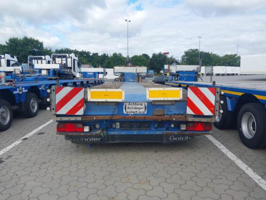 Goldhofer STZ-L6-62/80AA Tieflader Spezial - Semi-reboque baixa: foto 4 Goldhofer STZ-L6-62/80AA Tieflader Spezial - Semi-reboque baixa: foto 4