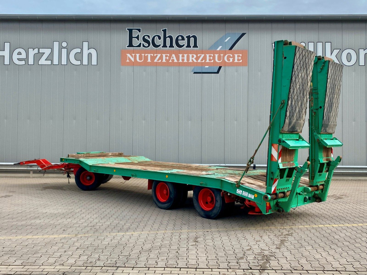 Goldhofer TU3-24/80 Tieflader*Wechselzugauge*Trommelbremse - Reboque baixa: foto 3 Goldhofer TU3-24/80 Tieflader*Wechselzugauge*Trommelbremse - Reboque baixa: foto 3