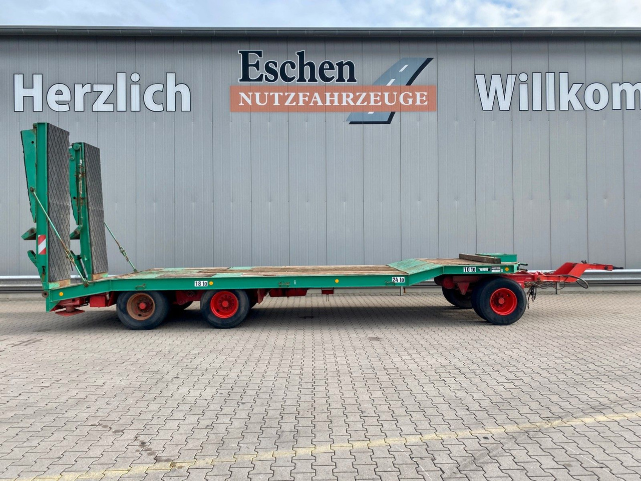 Goldhofer TU3-24/80 Tieflader*Wechselzugauge*Trommelbremse - Reboque baixa: foto 5 Goldhofer TU3-24/80 Tieflader*Wechselzugauge*Trommelbremse - Reboque baixa: foto 5