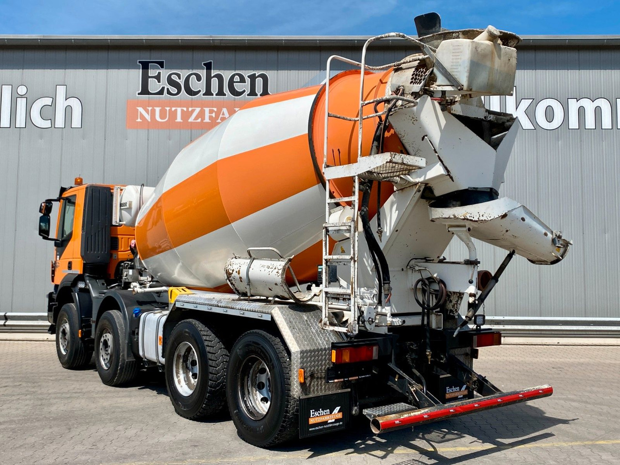 Iveco Trakker AD 340 TB 400/8x4 | 9m³ Liebherr*Navi*AC - Camião betoneira: foto 3 Iveco Trakker AD 340 TB 400/8x4 | 9m³ Liebherr*Navi*AC - Camião betoneira: foto 3